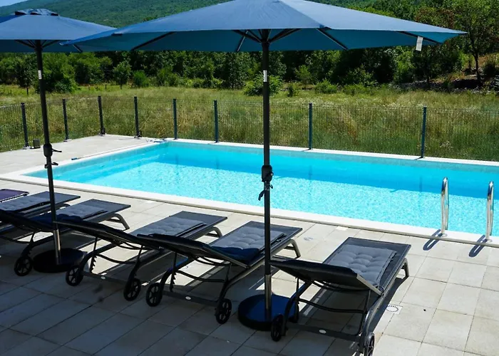 Edvard Poljica (Makarska)